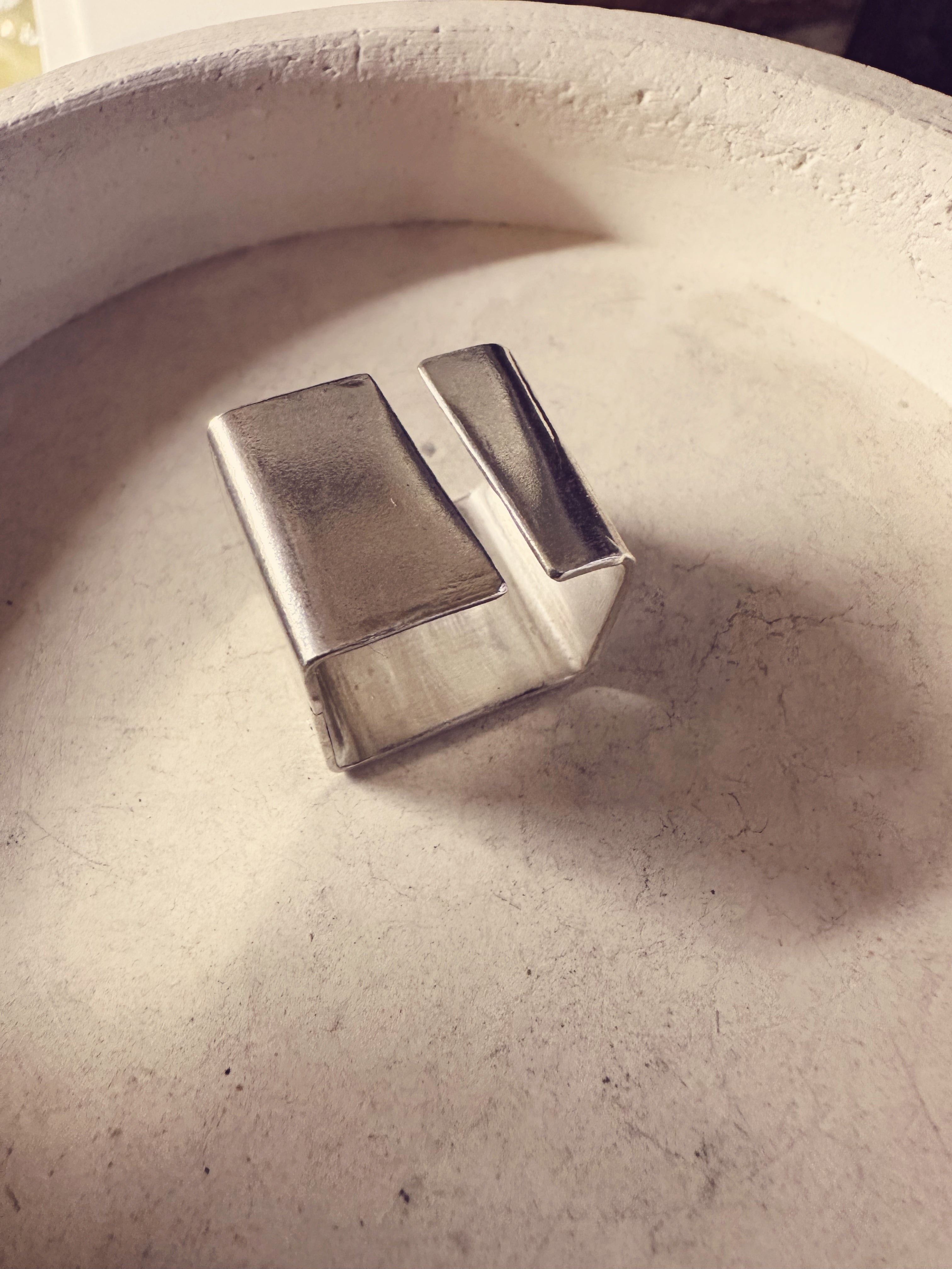 Anello Cubo Interrotto