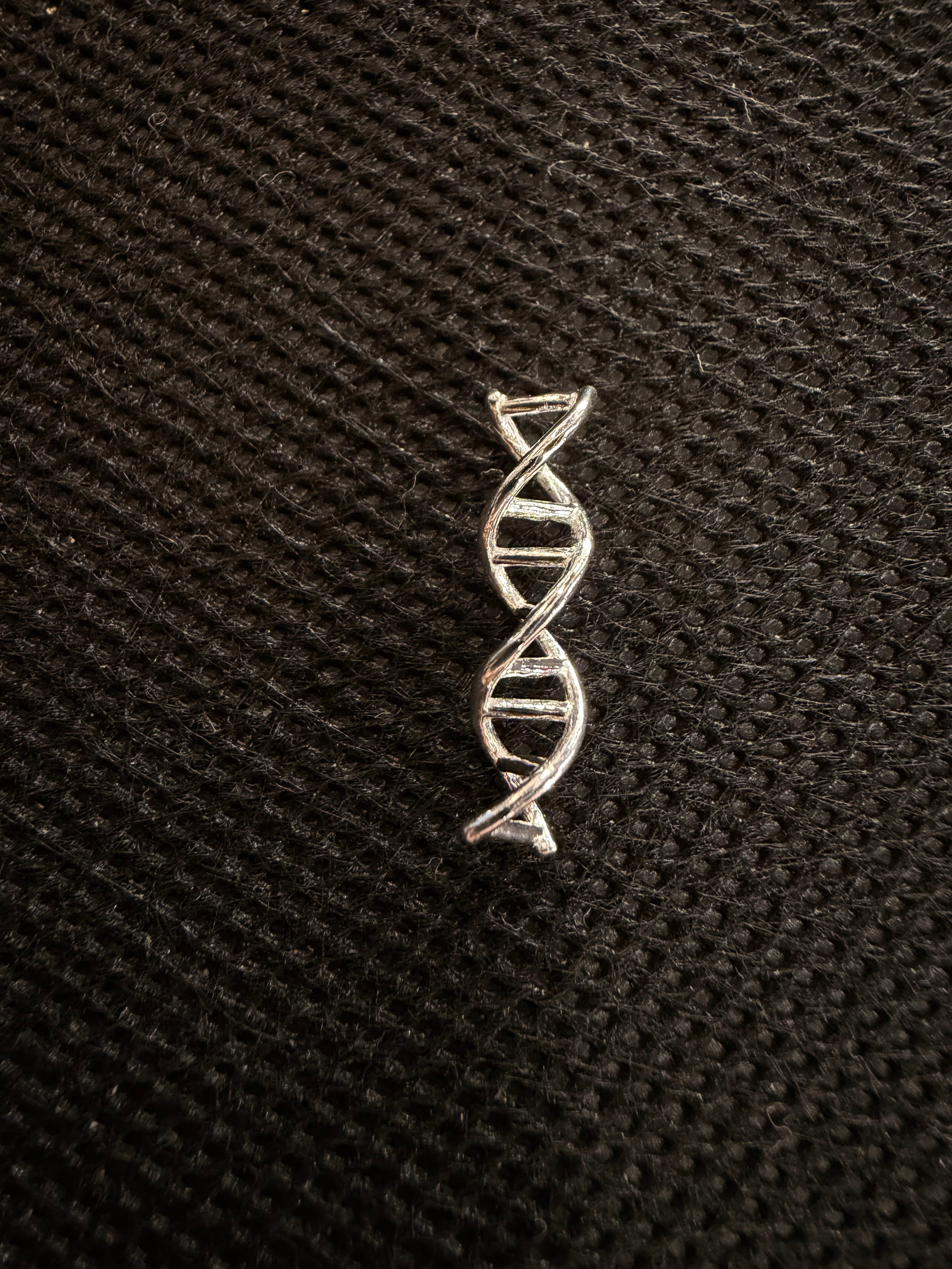 Ciondolo DNA - LAB.0.925