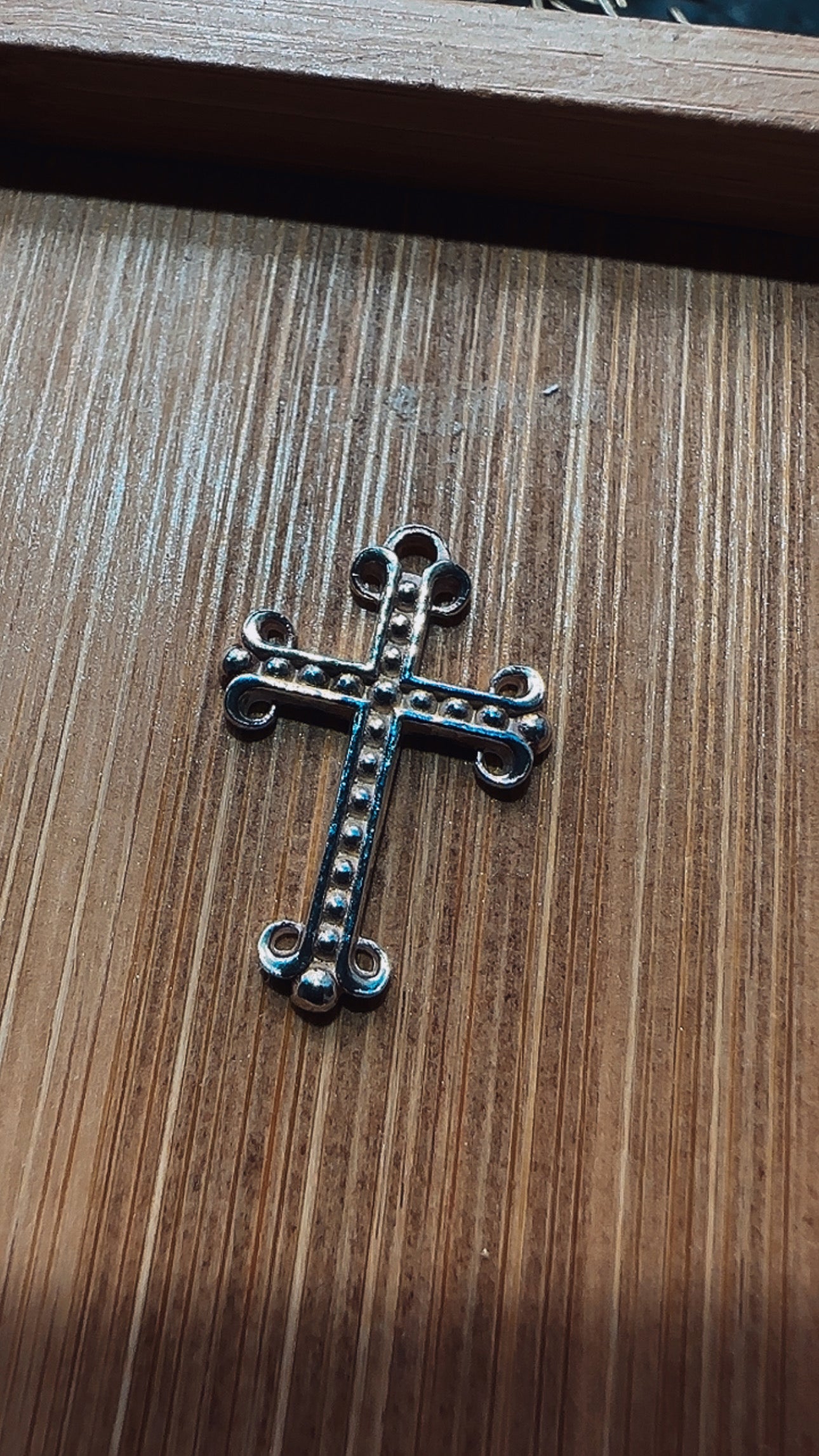Ciondolo Croce Gotica