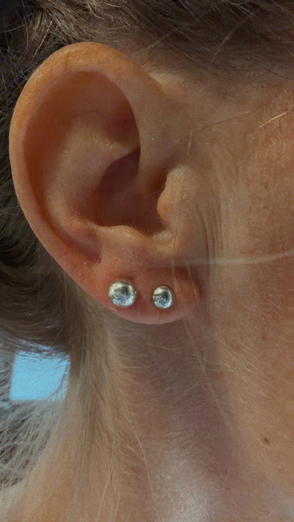 Boucle d'oreille boule