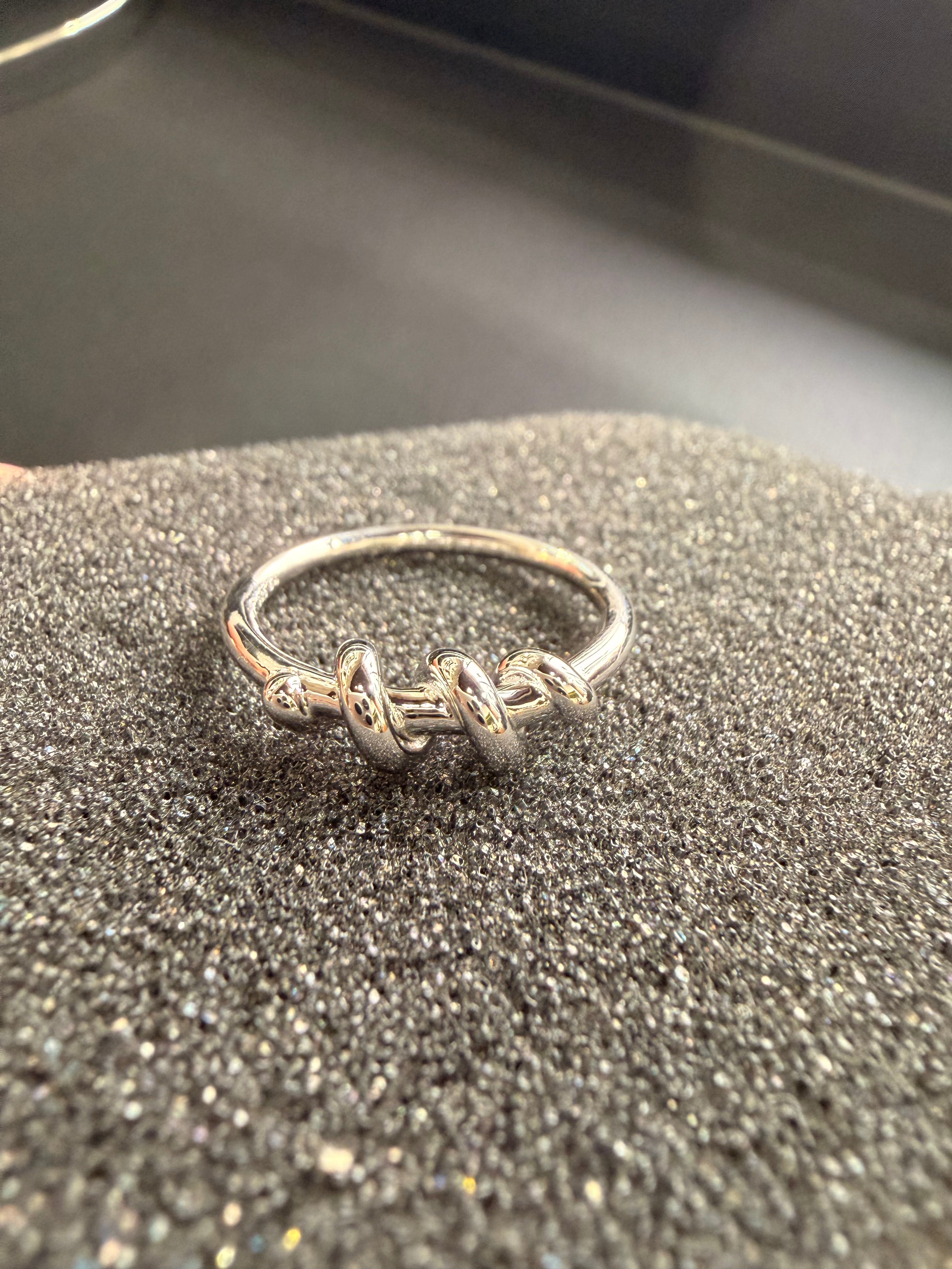 Anello filo Scomposto