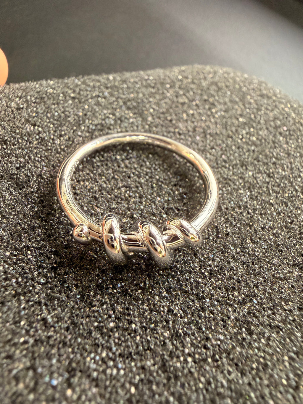 Anello filo Scomposto