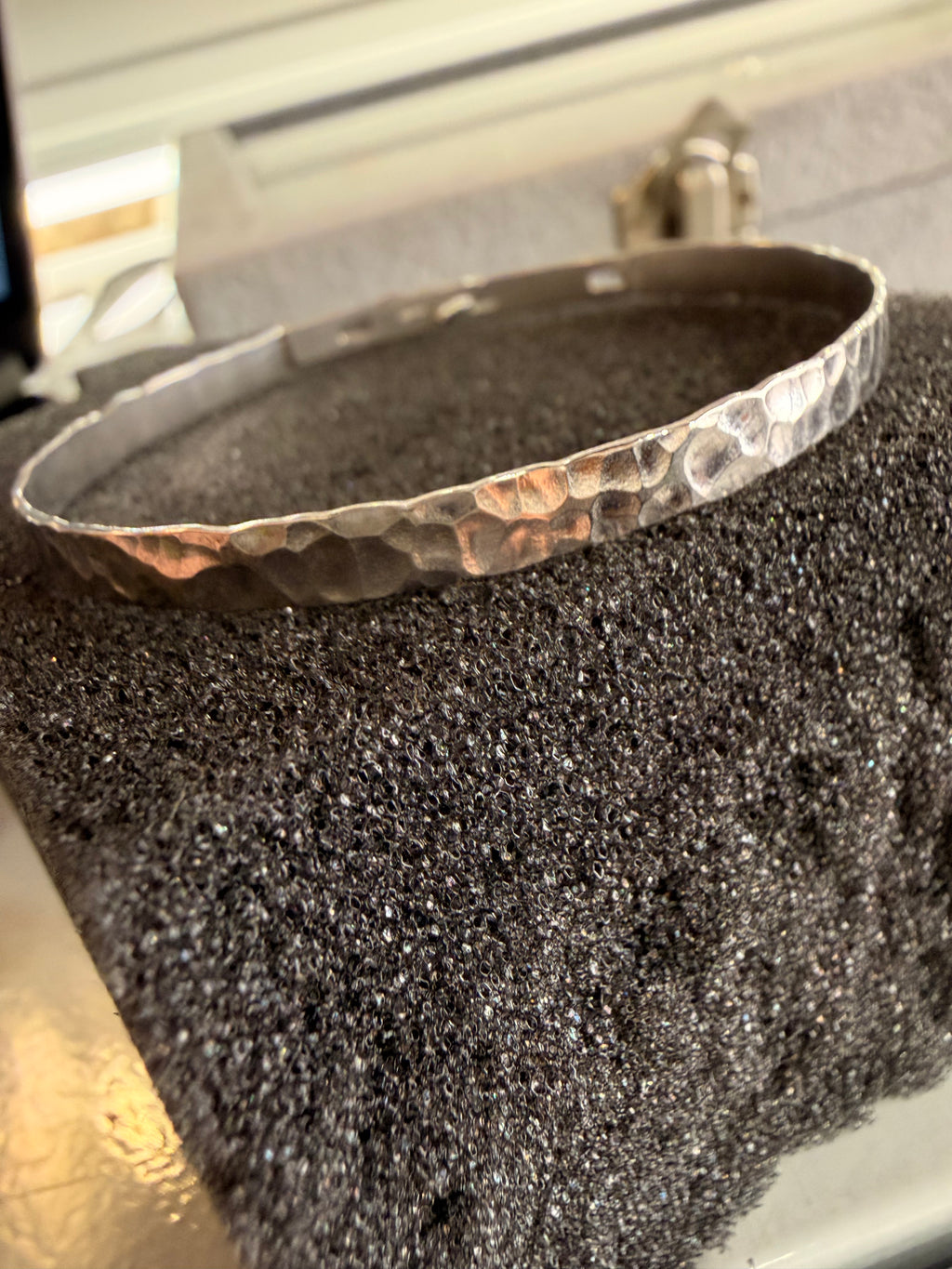 Bracciale Chiuso Martellato