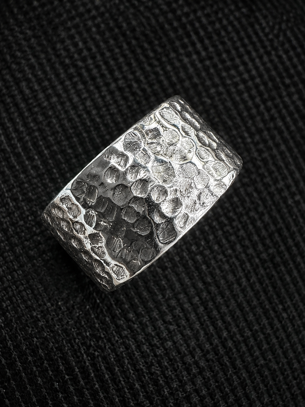 Anello fascia diamantata