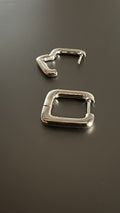 Mini Orecchino Quadrato