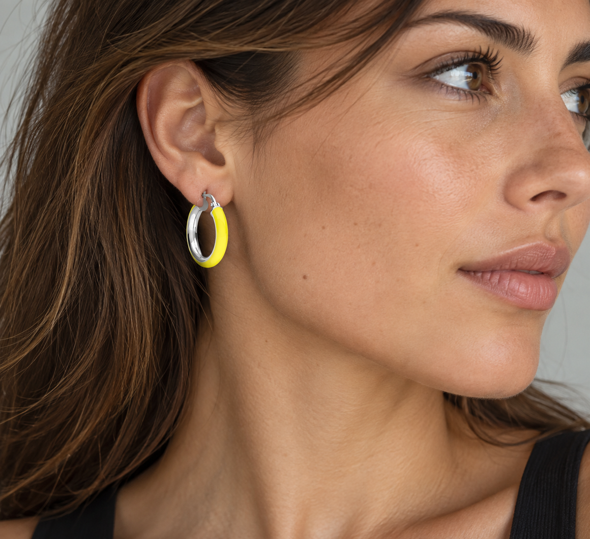 Fluorescent earrings