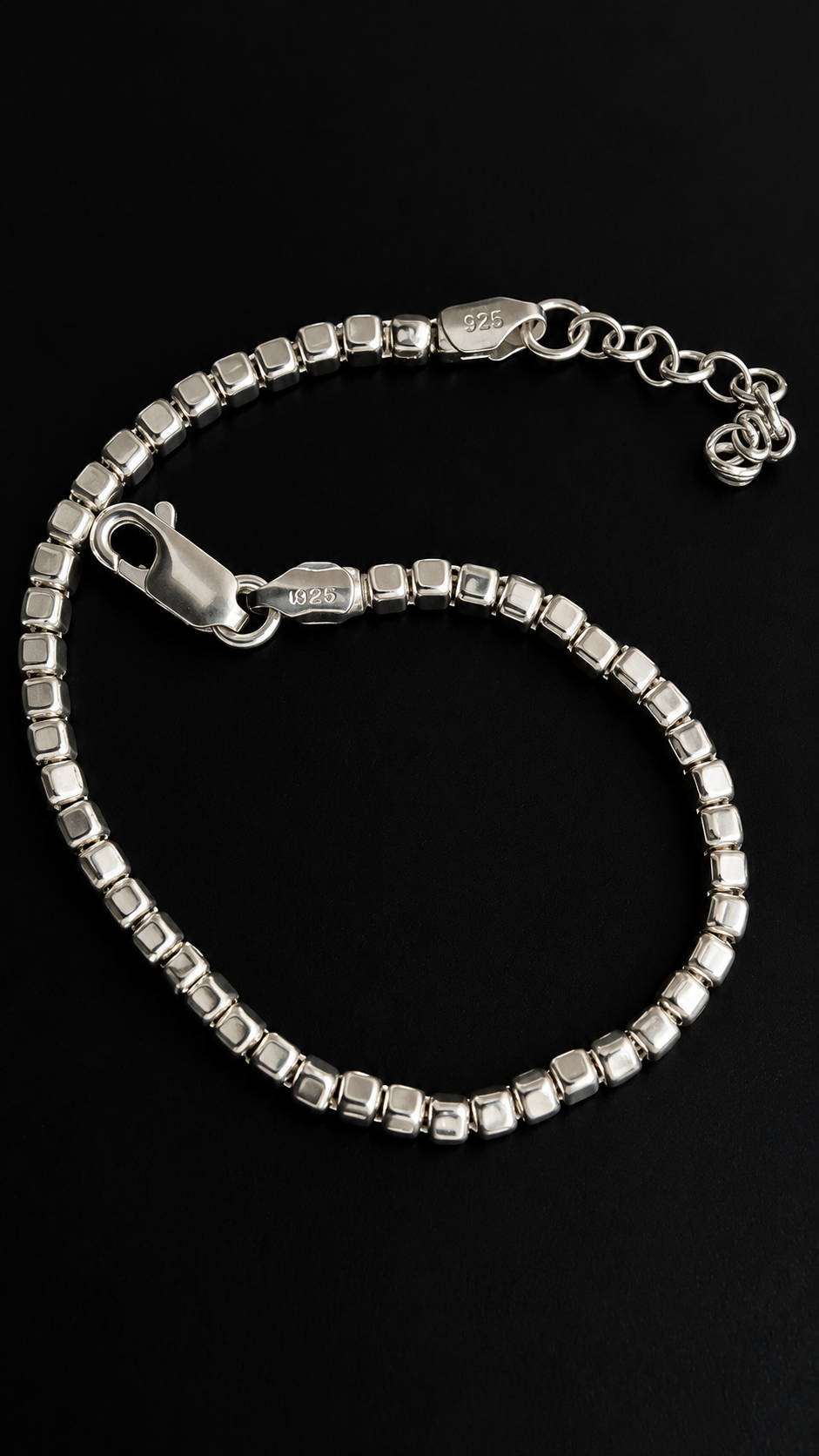 Cube bracelet