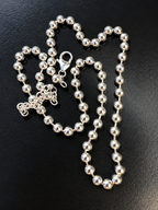 Collana Sfere a Spazio