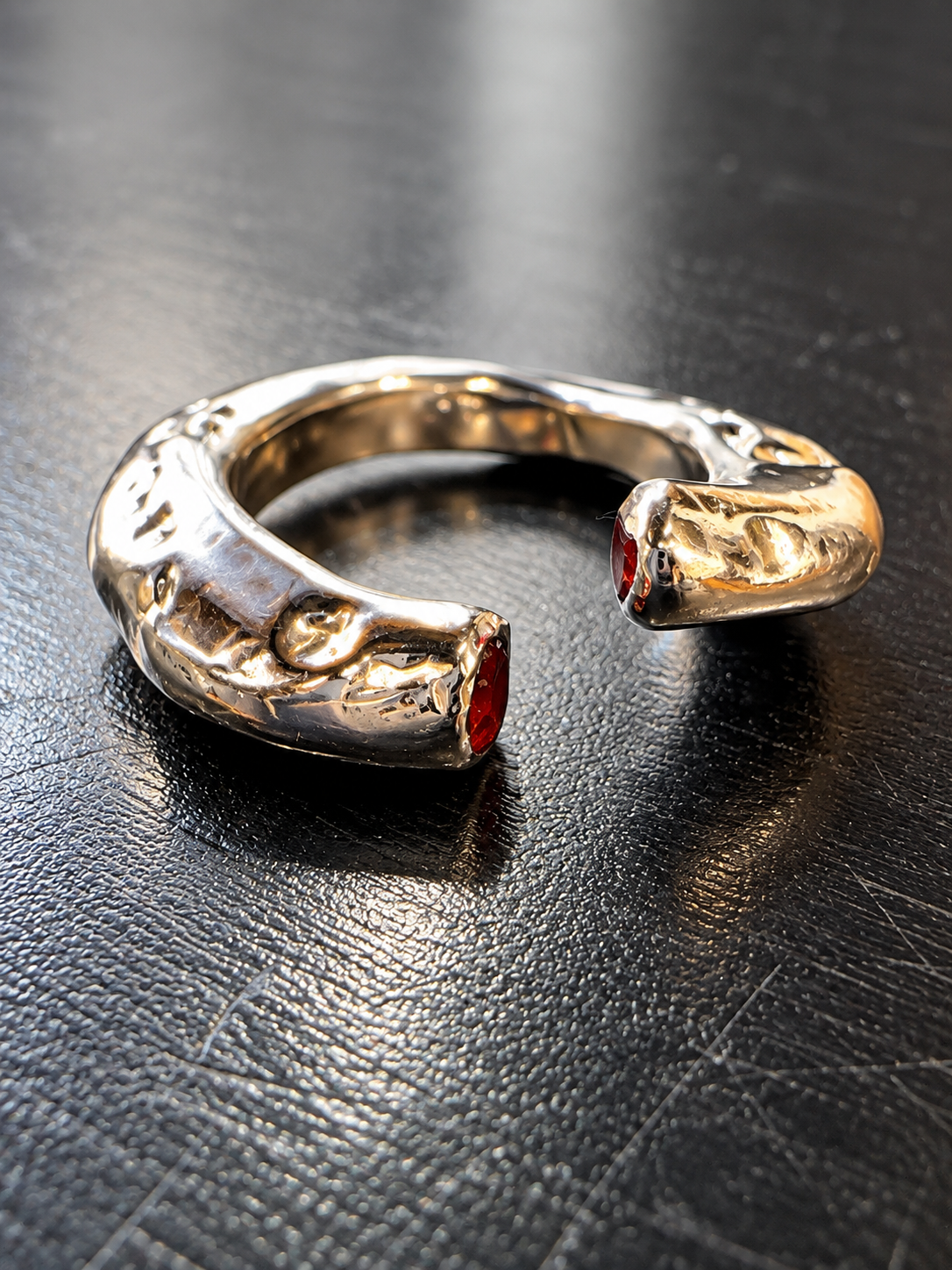 Anello Fluido Aperto