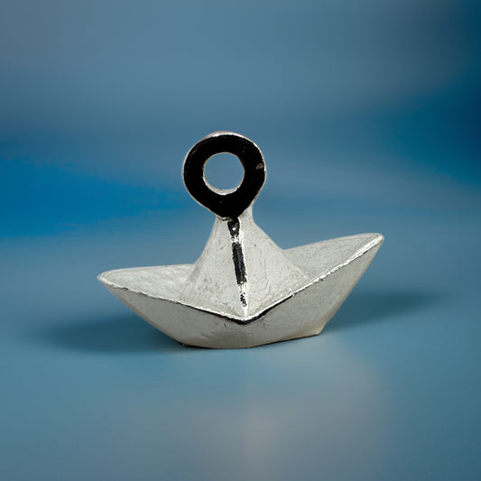 Pendentif bateau en papier