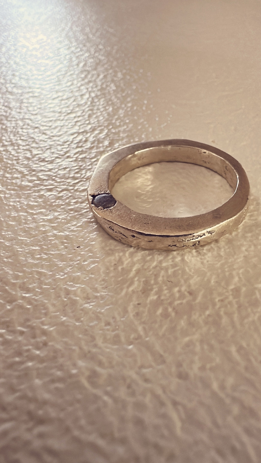 Anello Imperfetto
