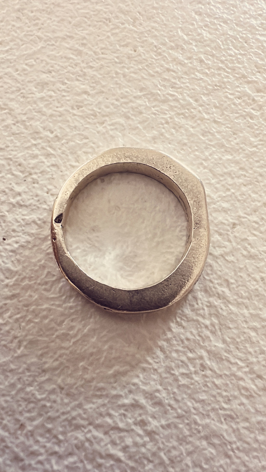 Anello Imperfetto