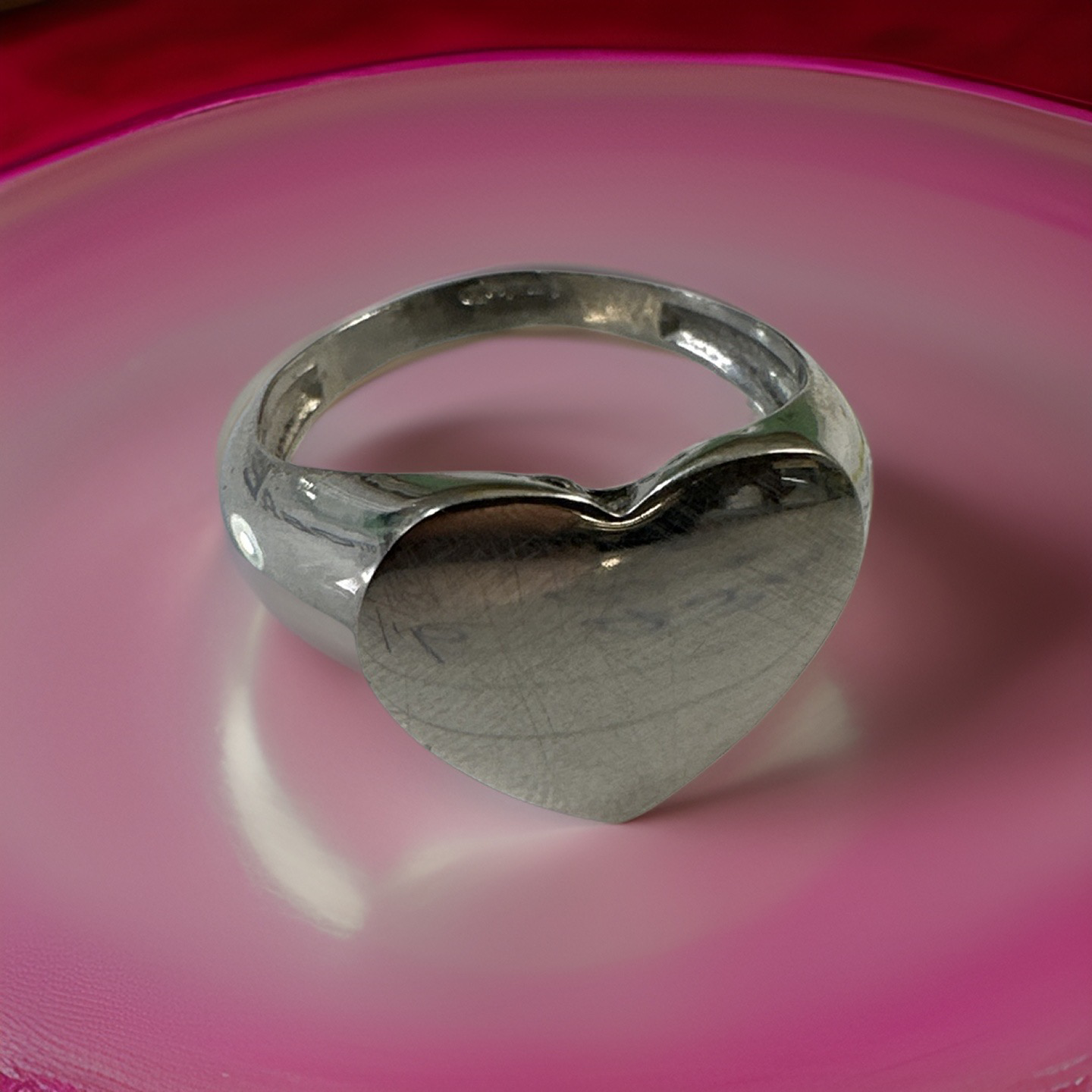 Chevalier Heart Ring